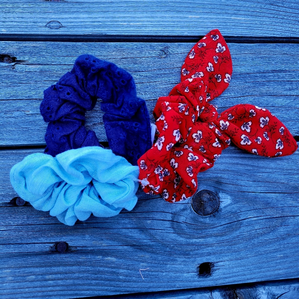 Claire's Hair Scrunchies